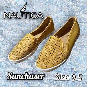 Nautica Gold Sunchaser Perf Slip On Shoes Size 9.5